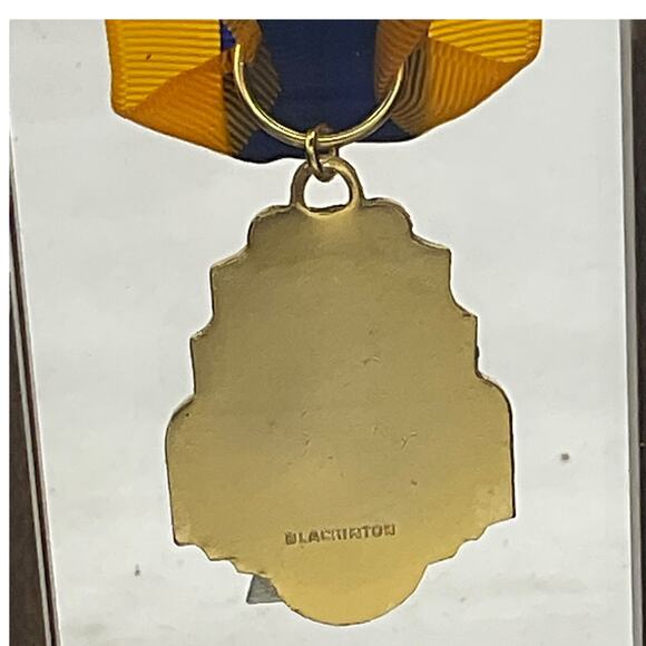 1970 Indiana State Rifle and Pistol Assn Shooting Award Trophy Display - Picture 9 of 14